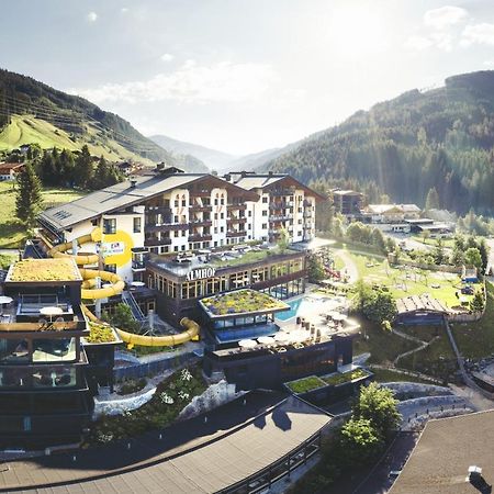 Almhof Family Und Wellness Resort Gerlos Zewnętrze zdjęcie